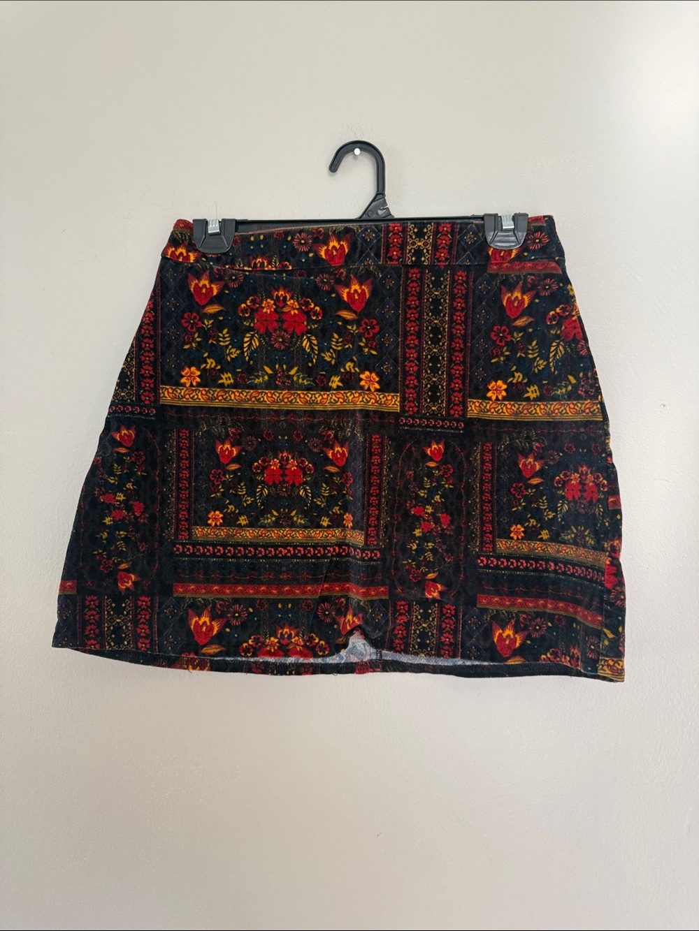 H&M Coachella Black Velvet Floral Patchwork Mini Skirt 6